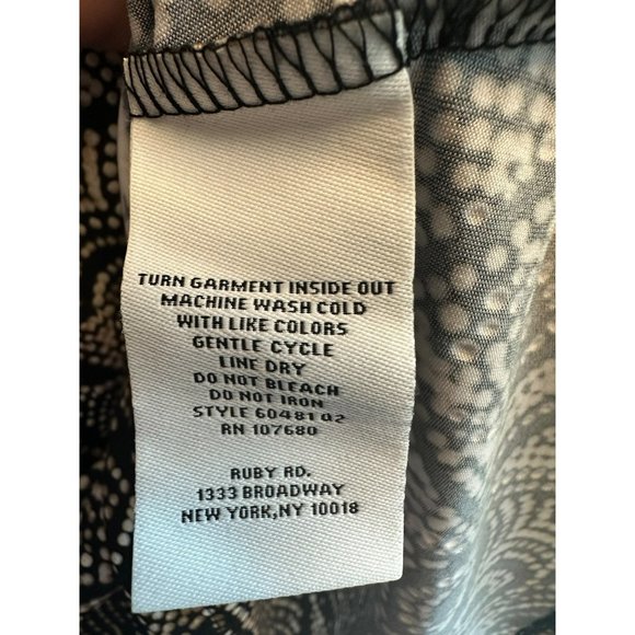 Ruby Rd. Fav. Ladies Ruffled Sleeve Black Dotted Abstract Pattern Dress SZ Small - Picture 7 of 7